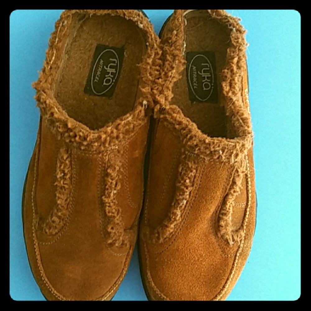 Ryka Nitracel shoes that billionaires wear
